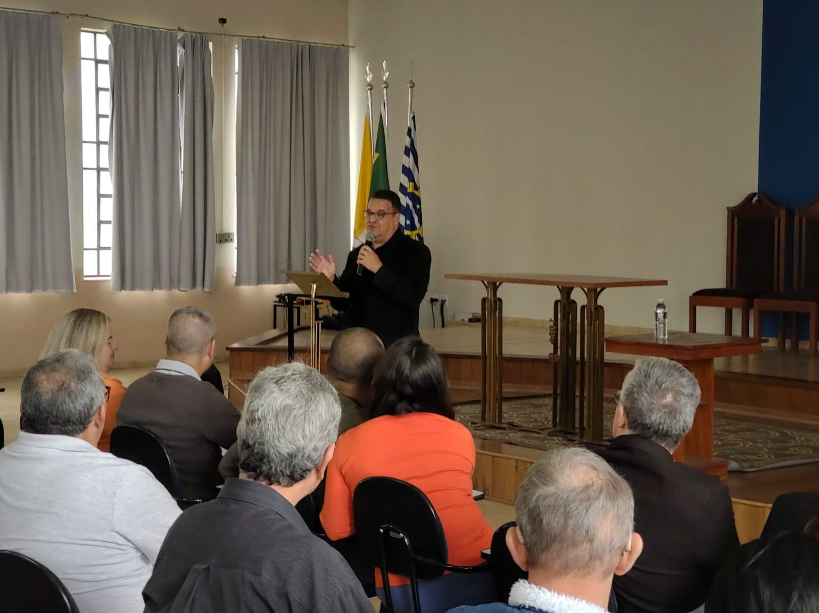 Apresentação do Padre Rinaldo como Assessor dos Diáconos em SJC – 13/04/2024